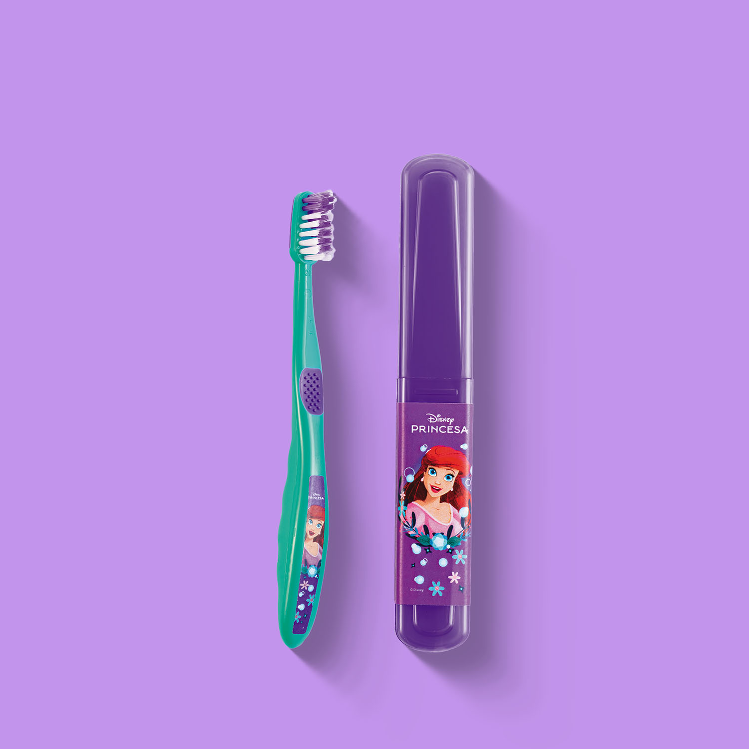 ESCOVA DE DENTE ARIEL COM ESTOJO