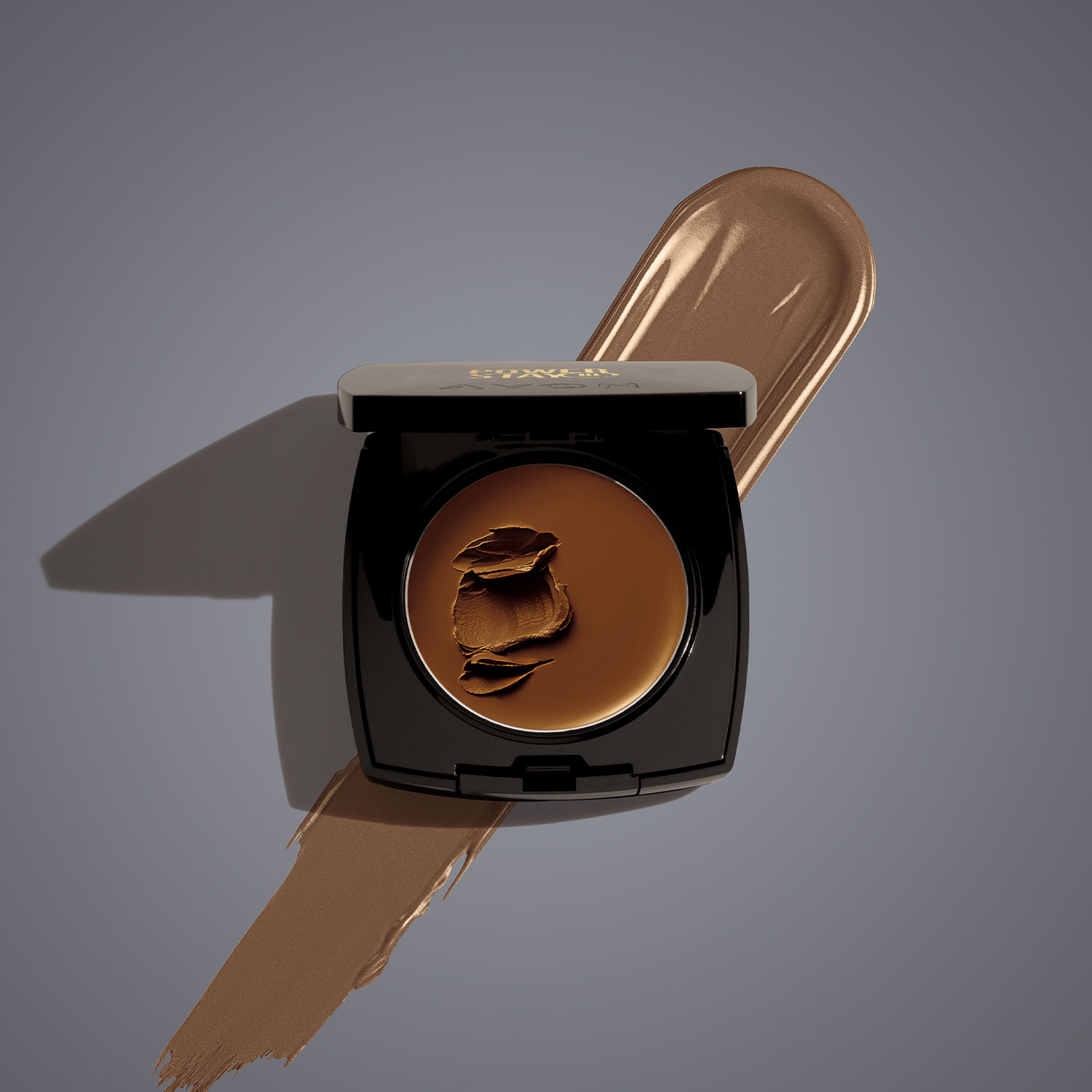 Avon Power Stay Base Compacta FPS 20 210 Q
