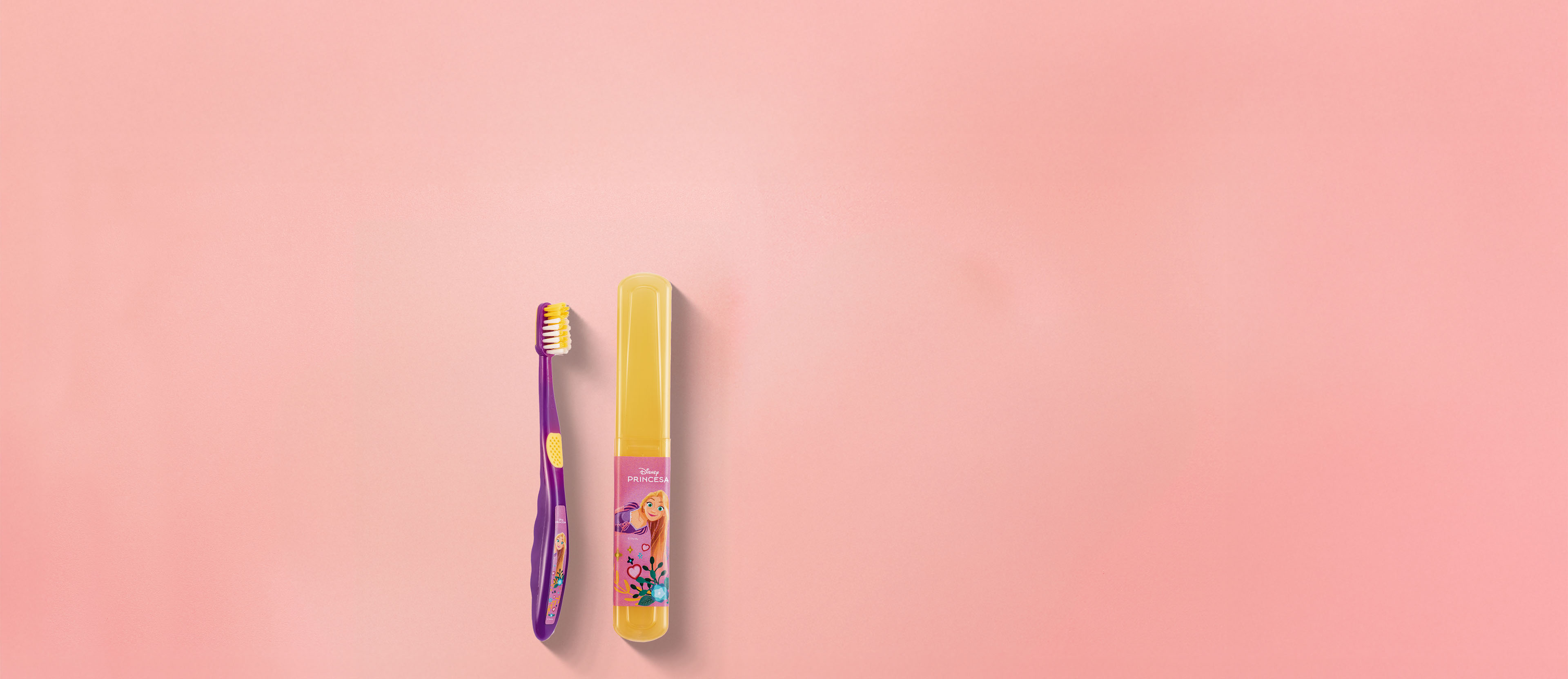 Escova De Dentes Com Estojo Rapunzel