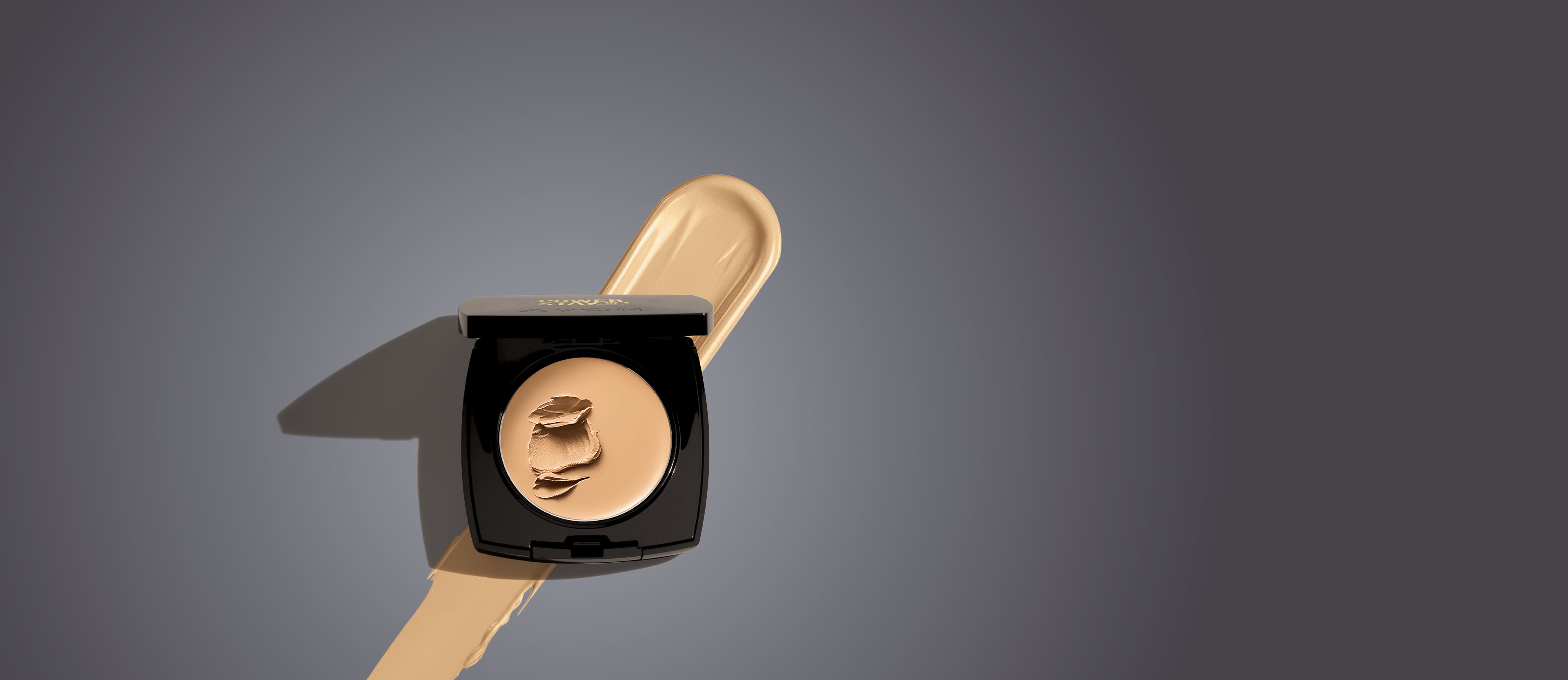 Avon Power Stay Base Compacta FPS 20 210 Q
