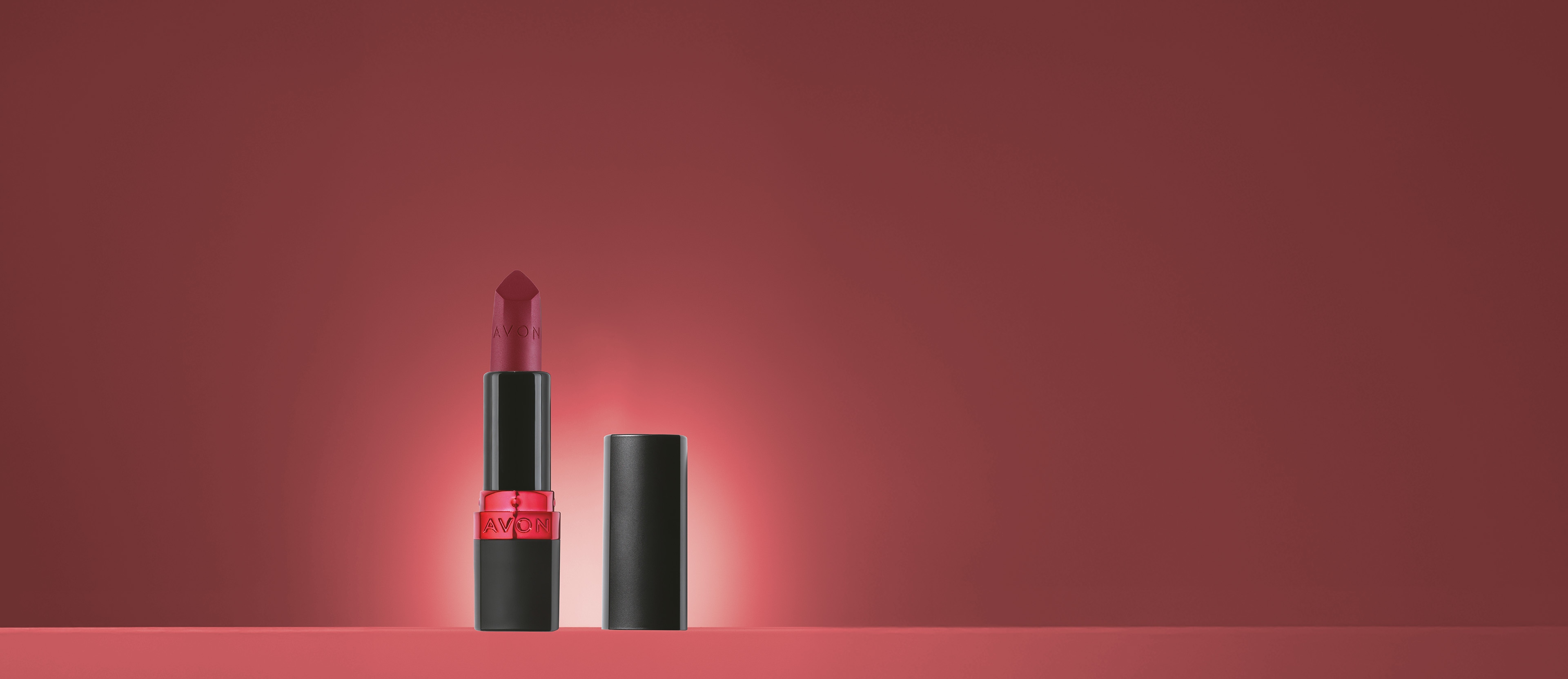 Avon Ultra Color Batom Matte FPS 30
