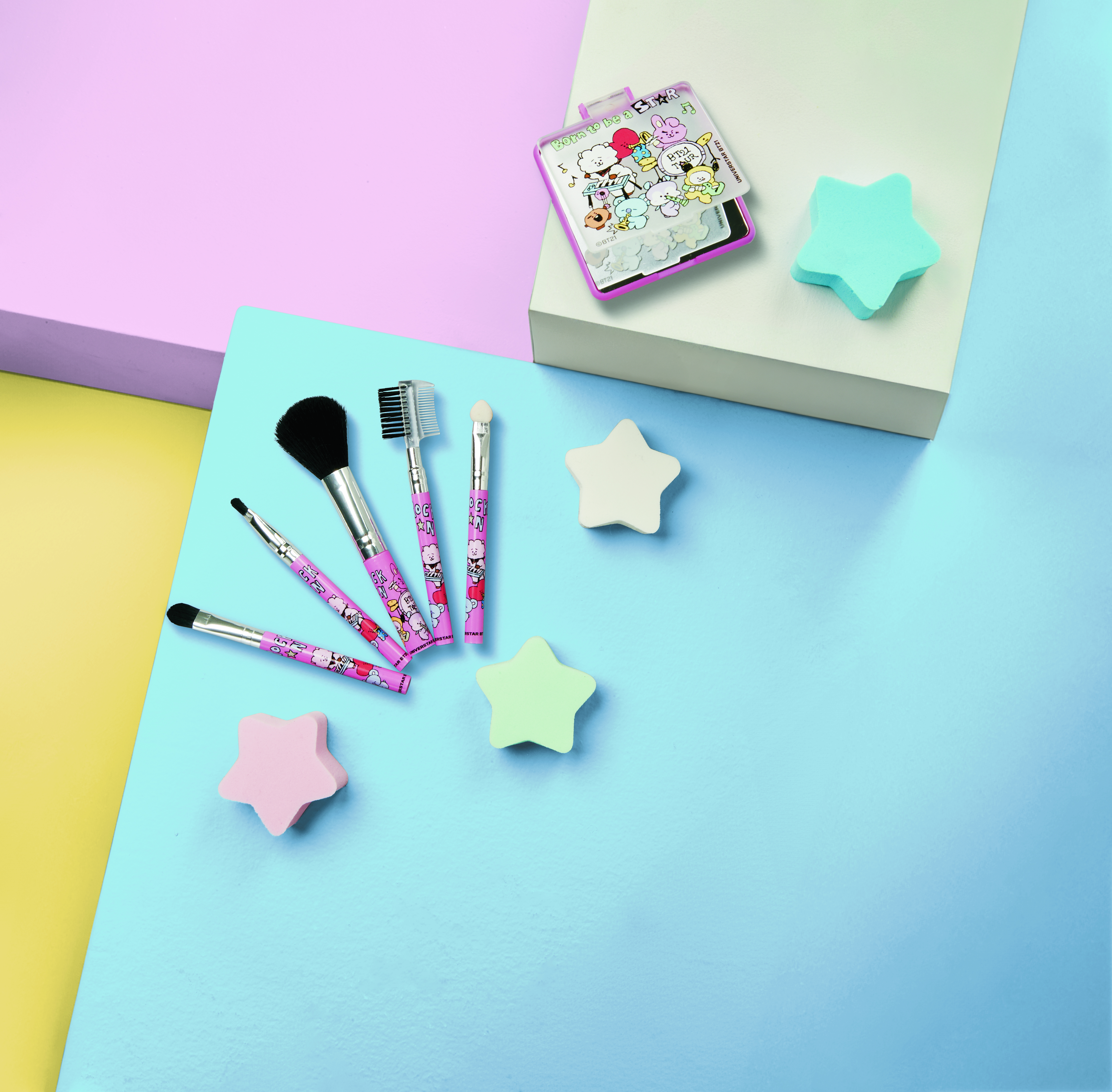 JUEGO DE BROCHAS BT21