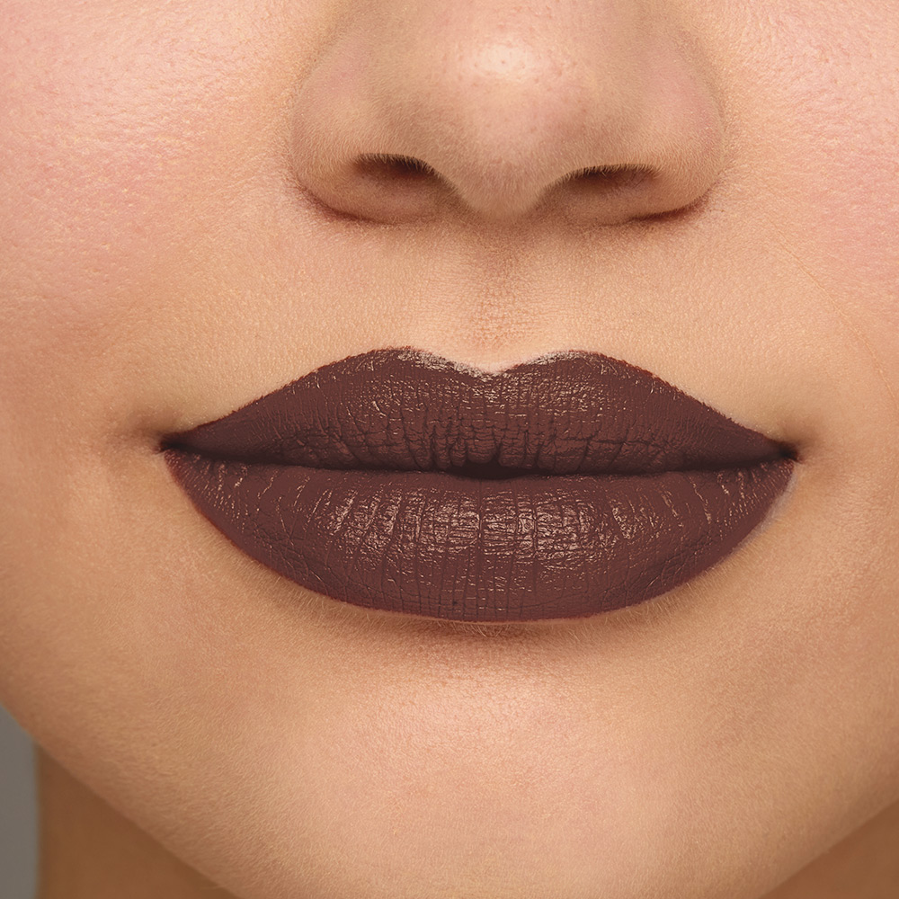 AVON ULTRA MATTE LABIAL NUDE DIVA