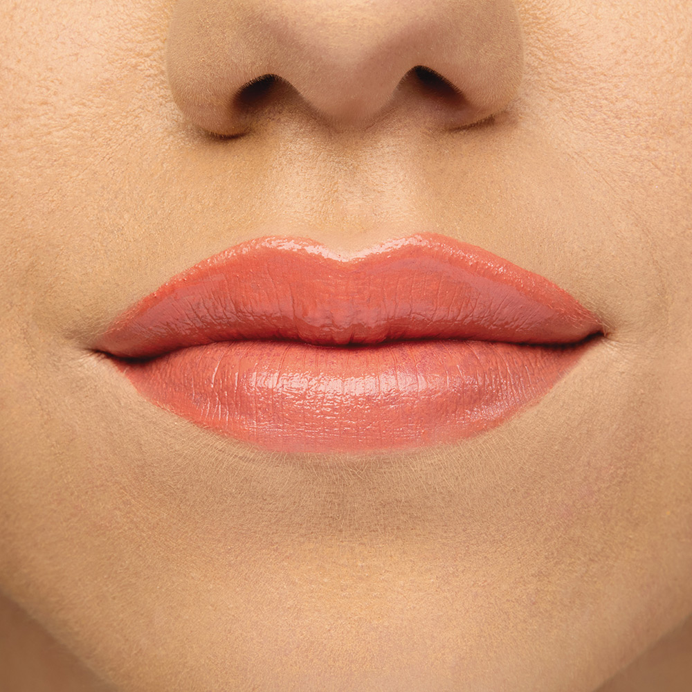 AVON ULTRA CREMOSO LABIAL CORAL SUAVE