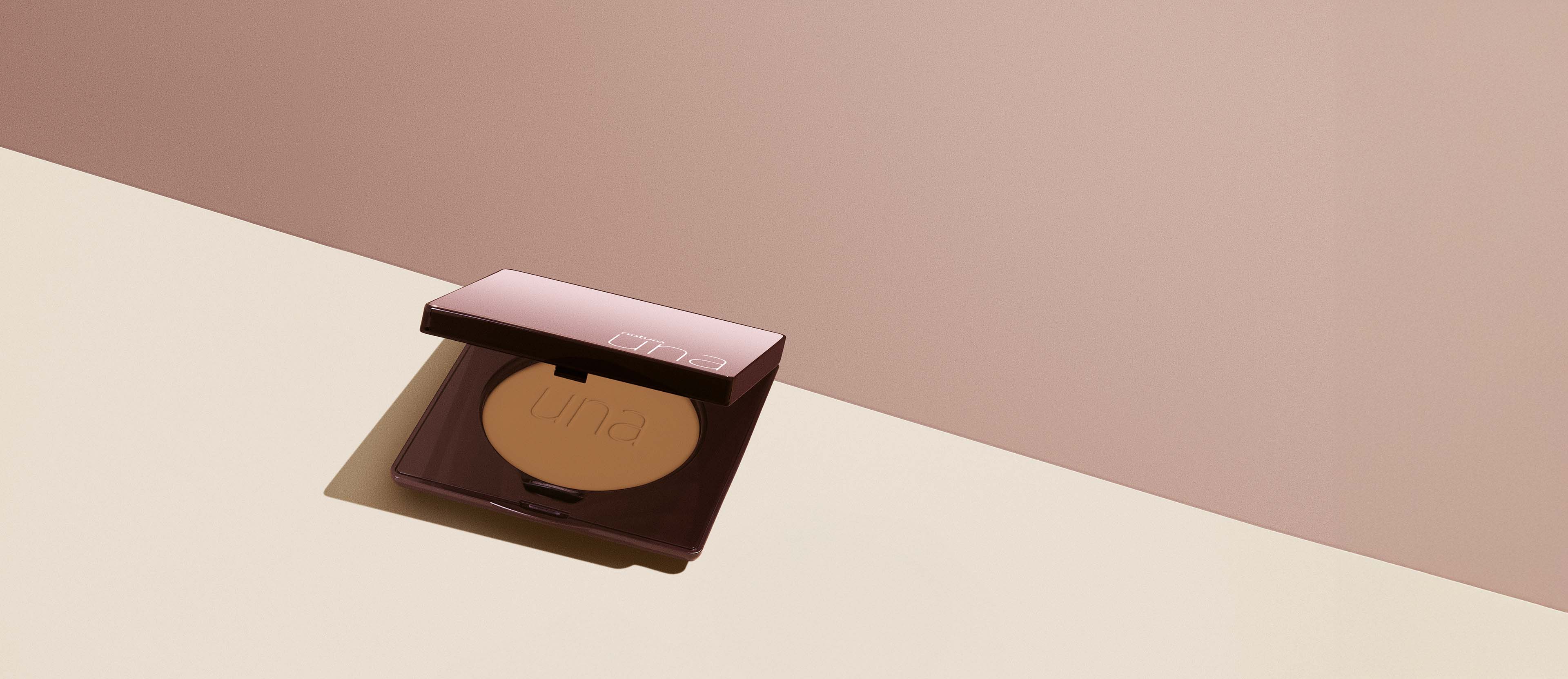 Polvo compacto nude me