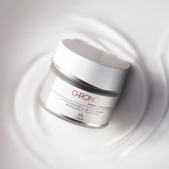 Gel crema antiseñales firmeza y luminosidad 45+ noche