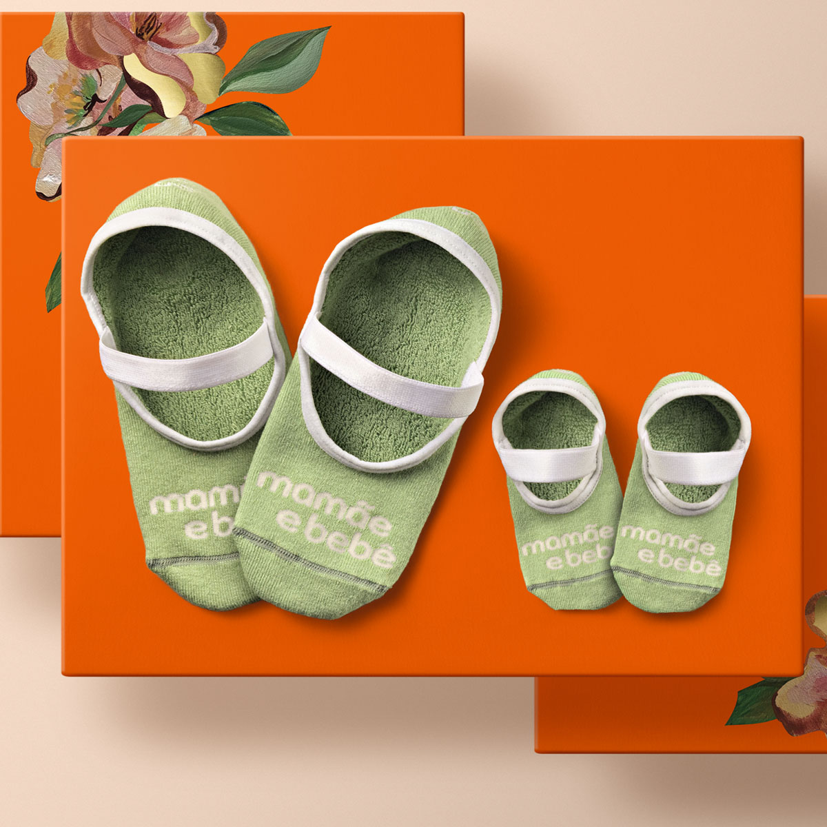 Presente Dia das Mães Natura Mamãe e Bebê Clássico com meias