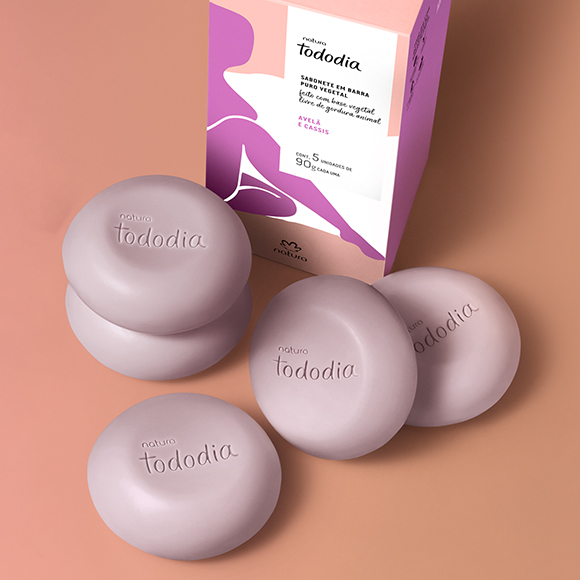 Sabonete em Barra Puro Vegetal Avelã e Cassis Tododia Edição Limitada