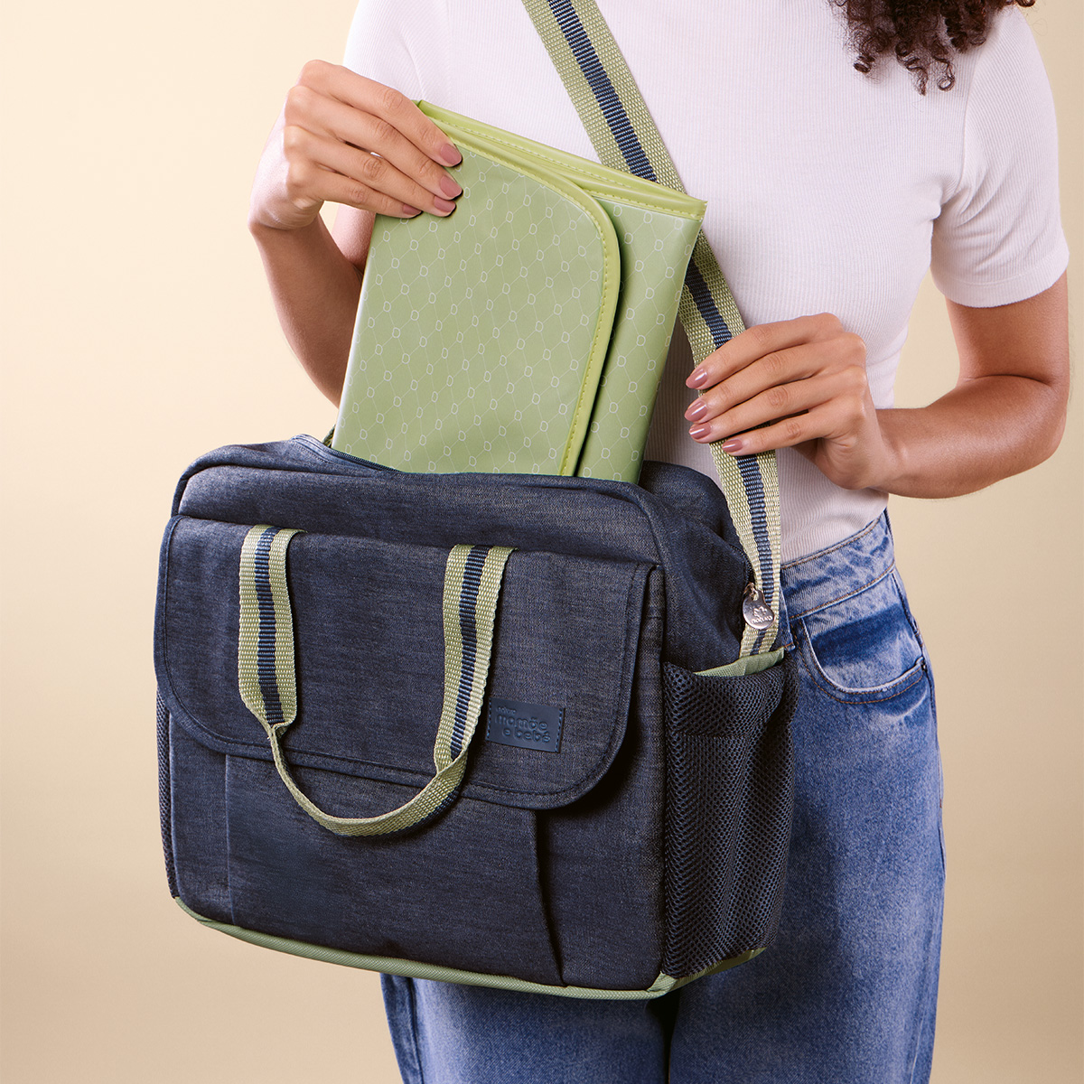 Conjunto Mamãe e Bebê com bolsa e trocador (7 produtos)