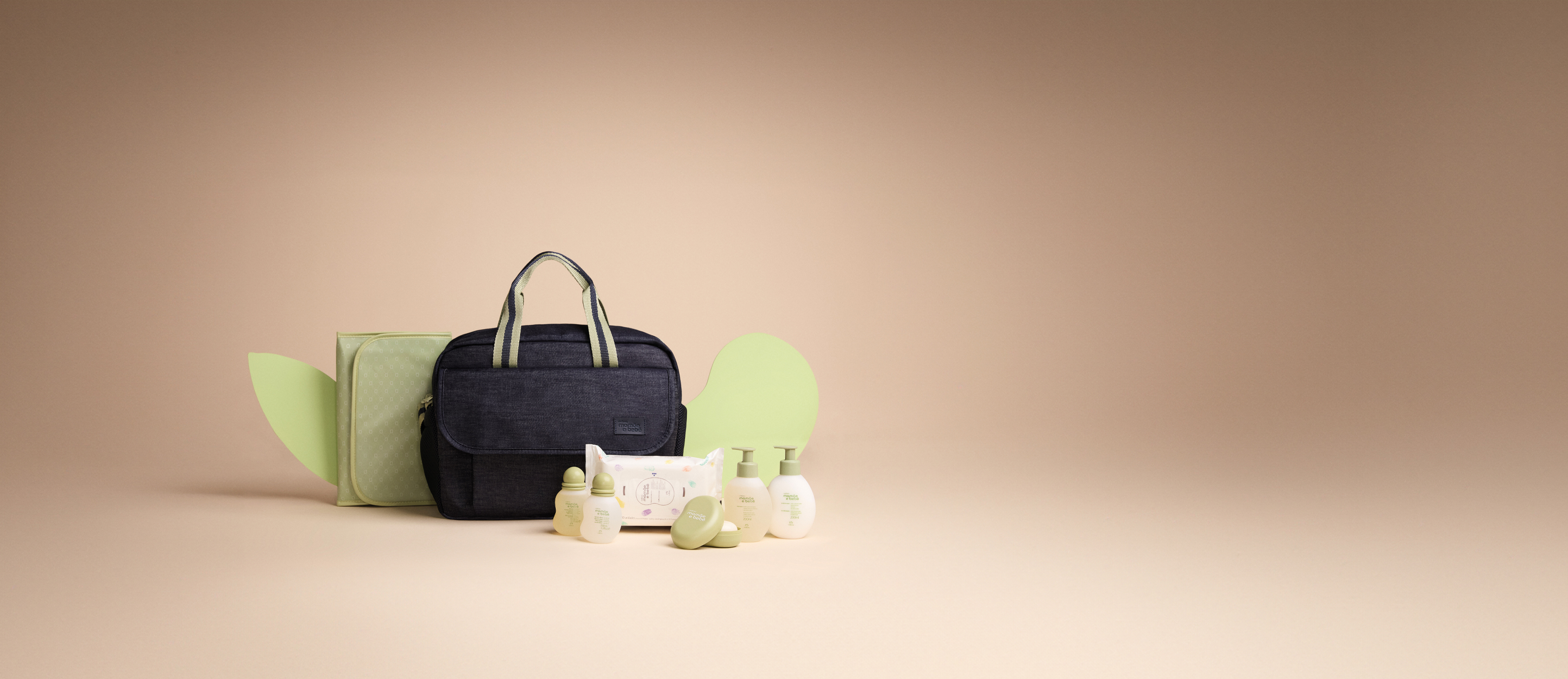 Kit Mamãe e Bebê com Bolsa e Trocador (7 produtos)