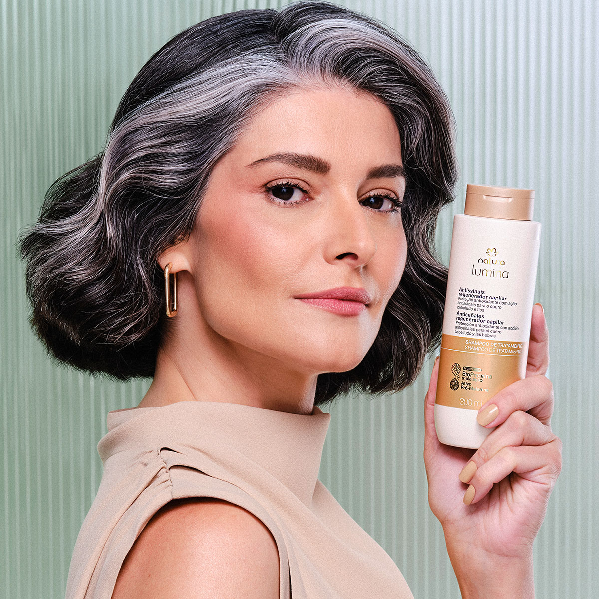 Shampoo de Tratamento Antissinais Regenerador Capilar Lumina 4