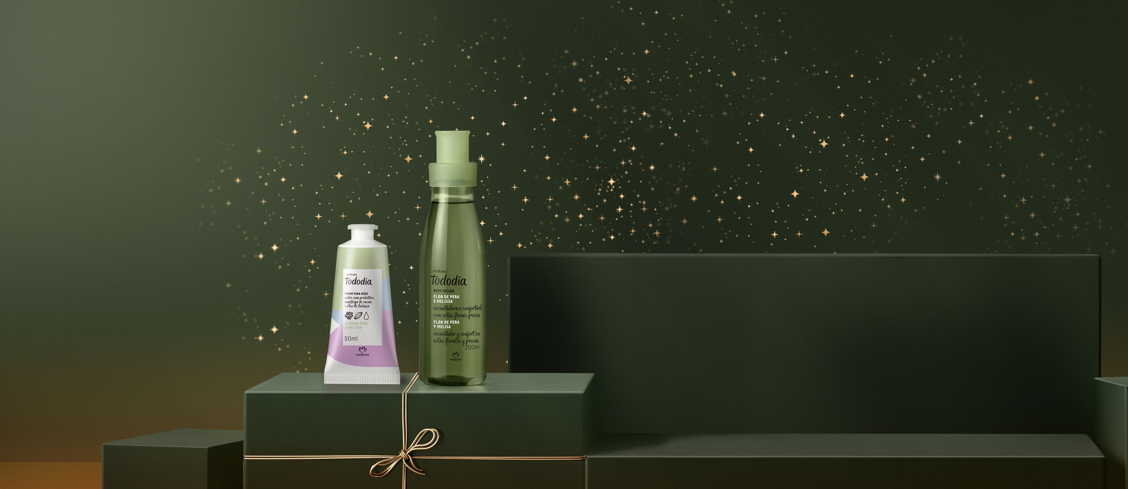 Presente Natura Tododia Flor de Pera e Melissa com Creme de Mãos (2 produtos)