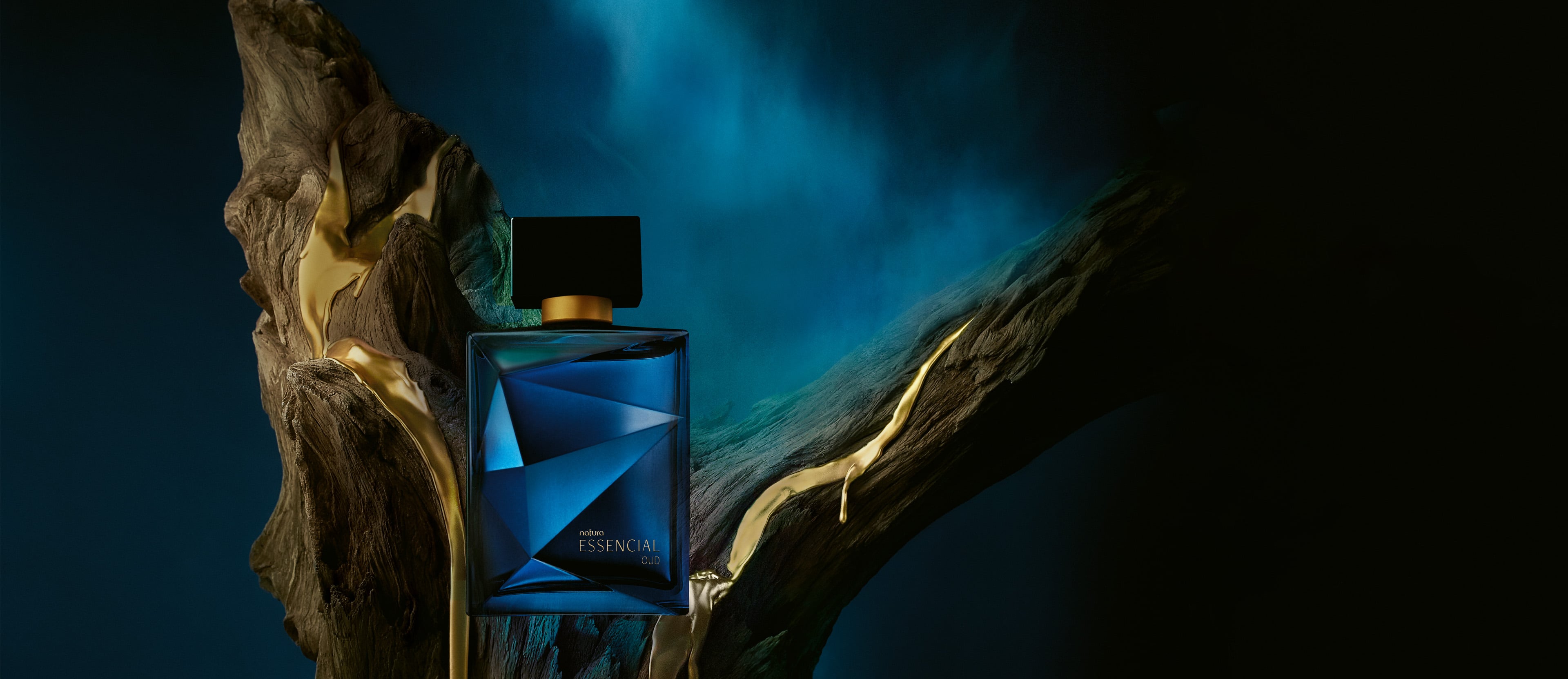 Eau de Parfum Masculino Essencial Oud 100ml