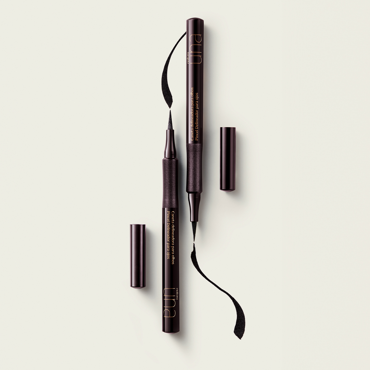 Delineador en fibra punta plumón Una