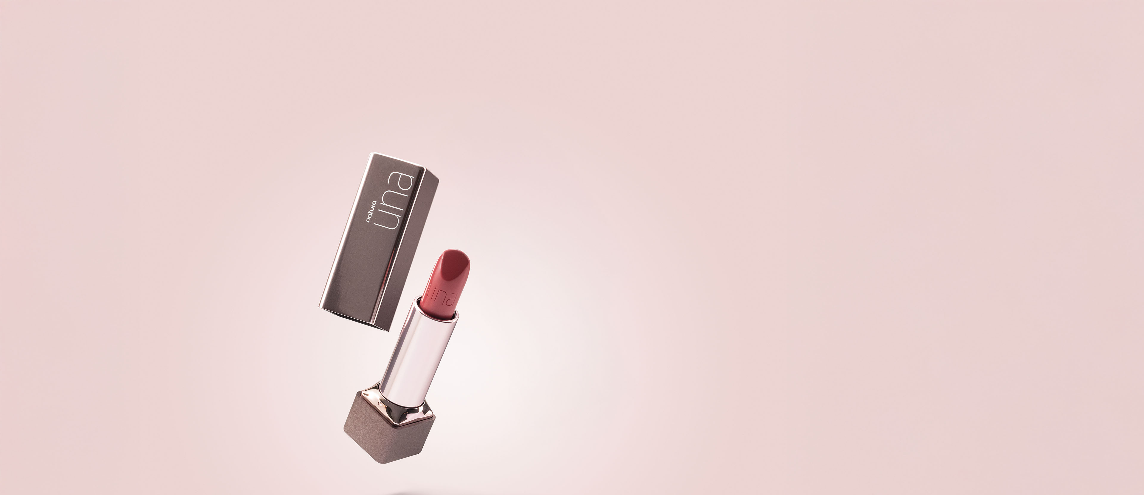 Una Labial CC hidratante 3,8 g