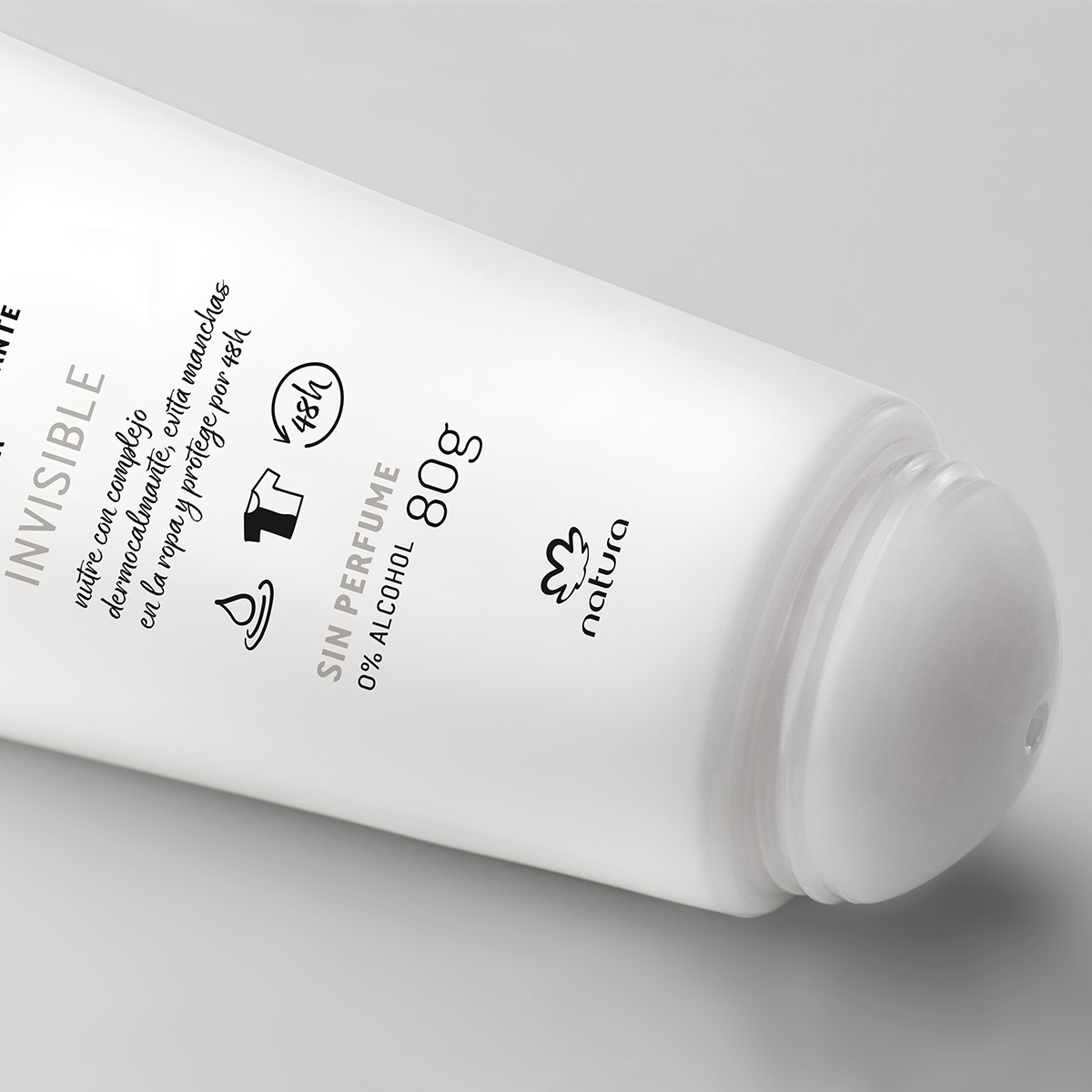Desodorante antitraspirante en crema invisible sin perfume