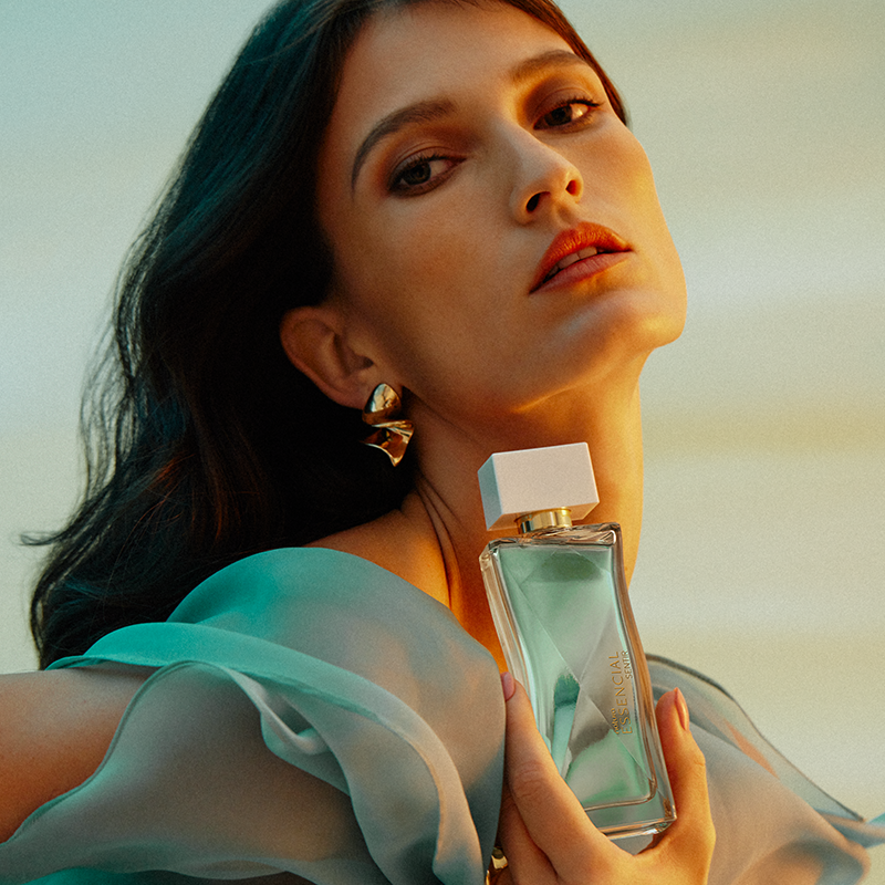 Essencial eau de parfum femenina sentir 50 ml