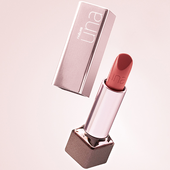 Una Labial CC hidratante 3,8 g