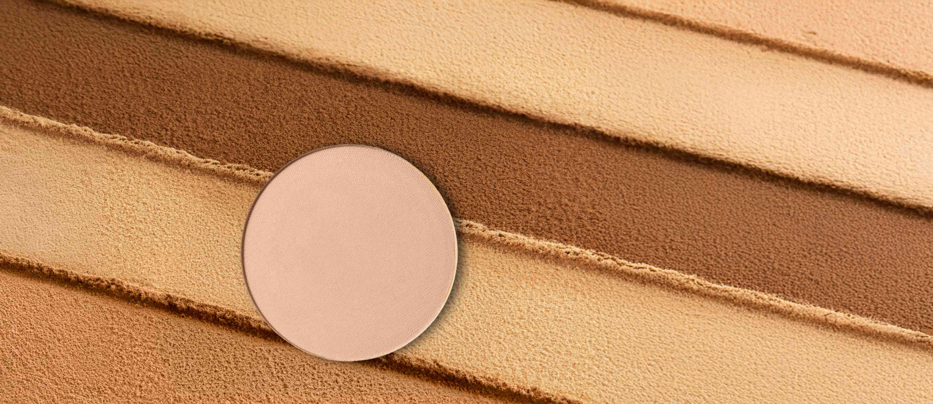 Repuesto Faces Polvo compacto claro 24 5,5 g