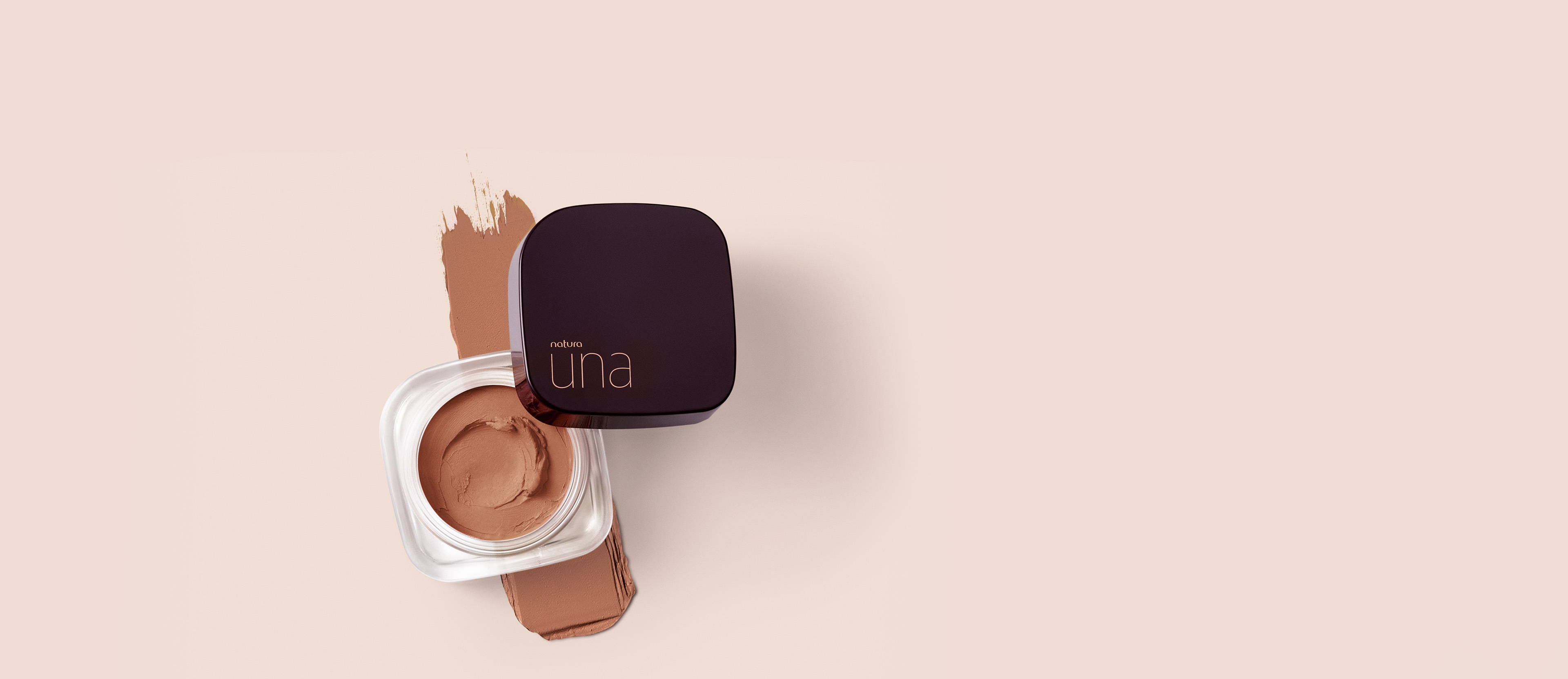 Una Base matte powder multifuncional 37Q 20 g