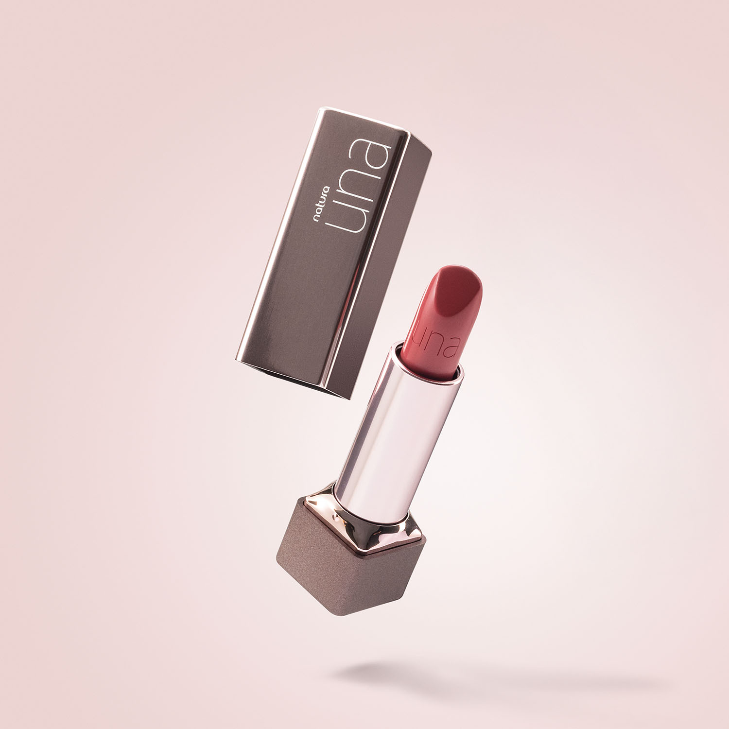 Una Labial CC hidratante 3,8 g